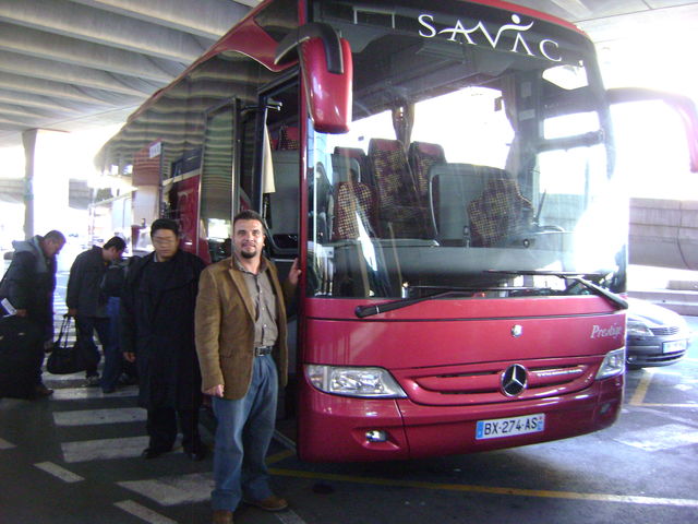 Bueno a qui ya estamos en en aeropuerto de paris